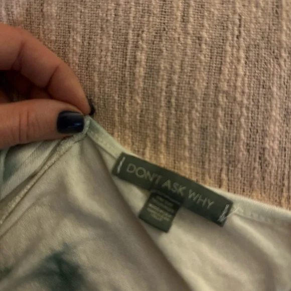 American Eagle Tie Dyed Top - Picture 4 of 7